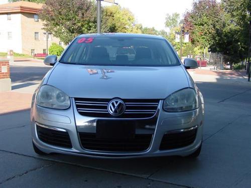 Volkswagen Jetta 2005 photo 2
