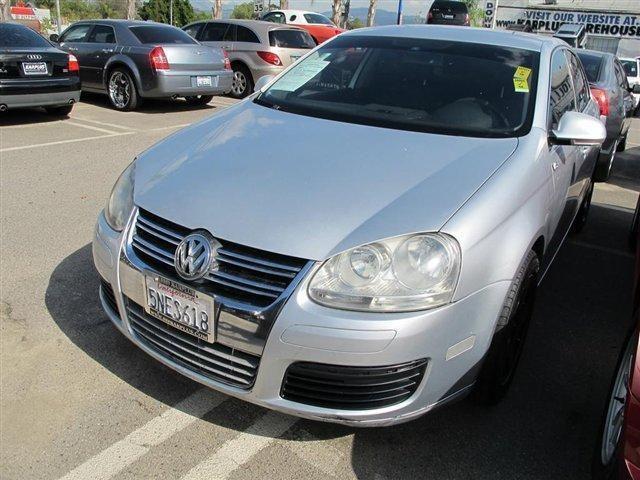 Volkswagen Jetta 2005 photo 2