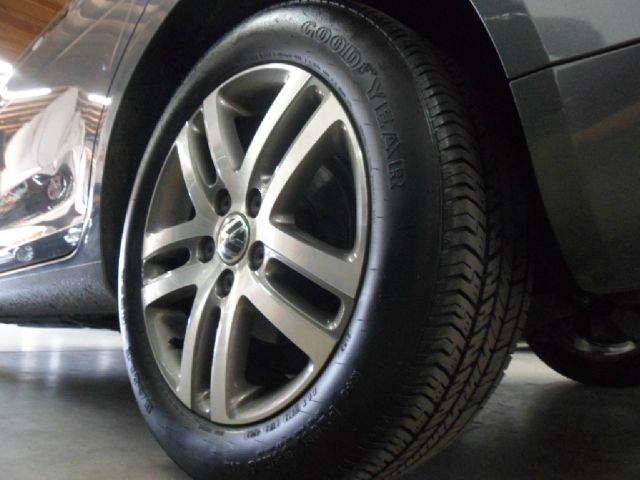 Volkswagen Jetta 2005 photo 3