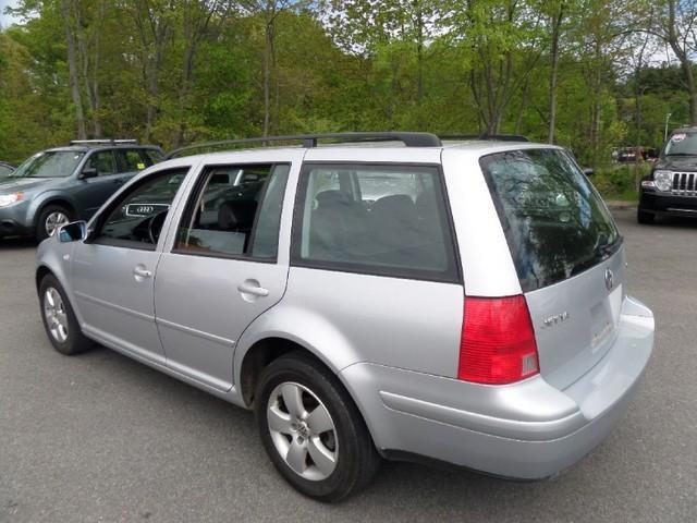Volkswagen Jetta 2005 photo 3