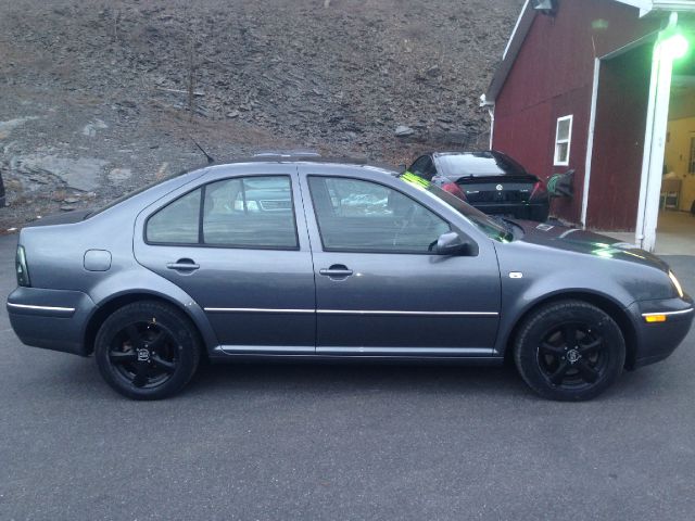 Volkswagen Jetta 2005 photo 2