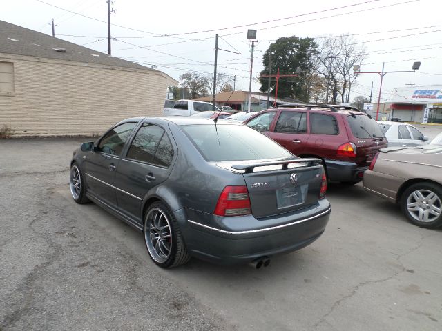Volkswagen Jetta 2005 photo 2