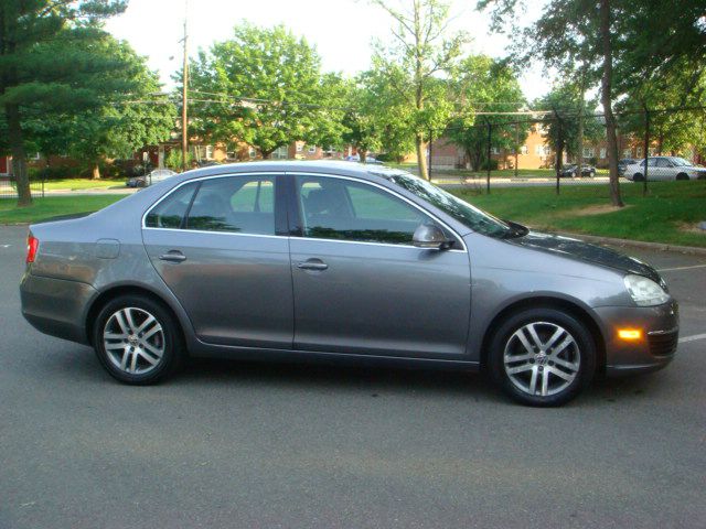 Volkswagen Jetta 2005 photo 4