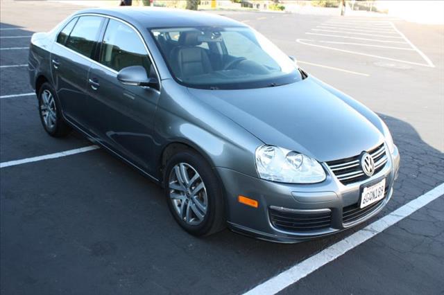Volkswagen Jetta 2005 photo 4