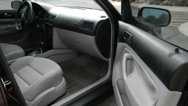 Volkswagen Jetta 2005 photo 3