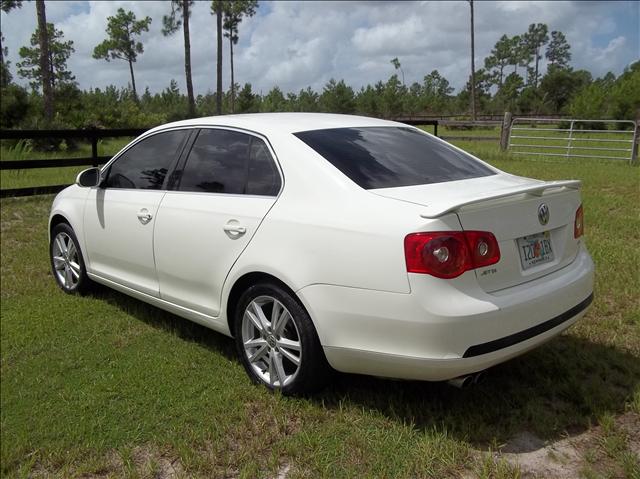 Volkswagen Jetta 2005 photo 1