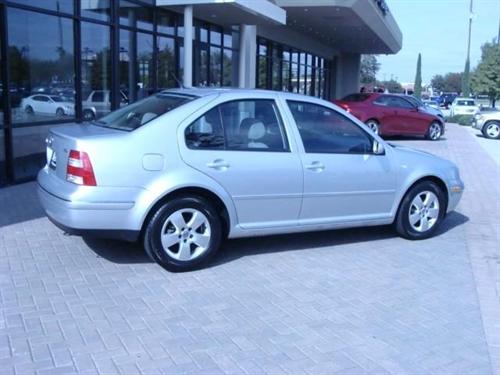 Volkswagen Jetta 2005 photo 3