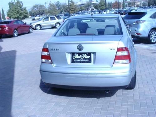 Volkswagen Jetta 2005 photo 4