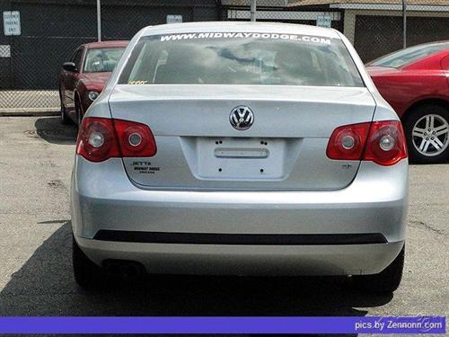 Volkswagen Jetta 2005 photo 1