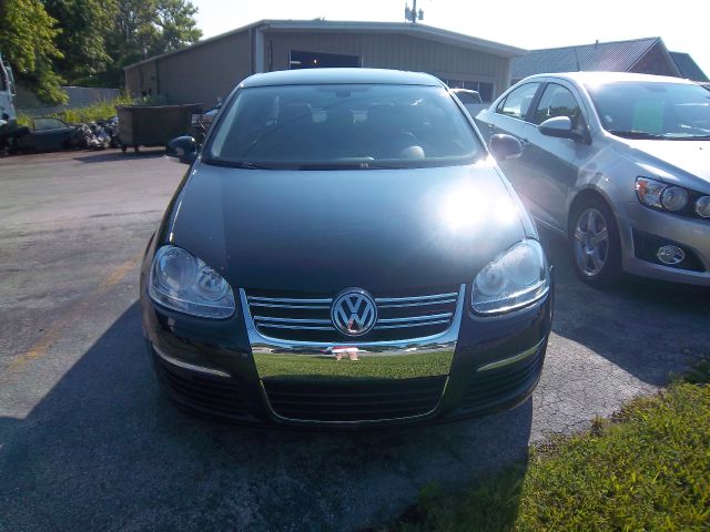 Volkswagen Jetta Limited Wagon Sedan