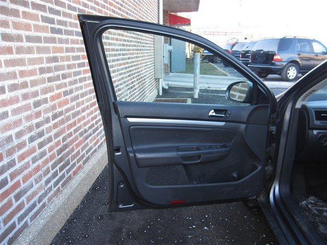 Volkswagen Jetta 2005 photo 3