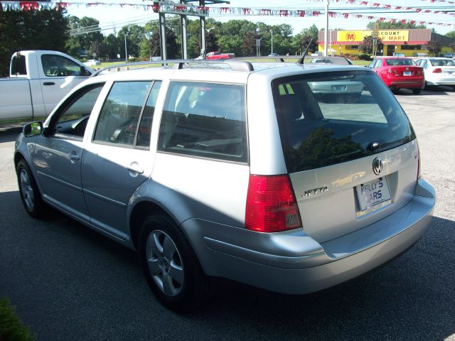 Volkswagen Jetta 2005 photo 2