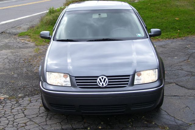 Volkswagen Jetta 2005 photo 2