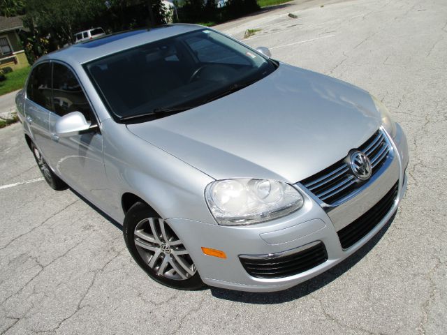 Volkswagen Jetta 2005 photo 1