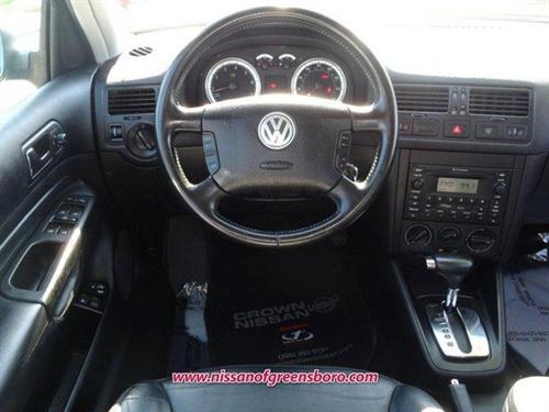 Volkswagen Jetta 2005 photo 2
