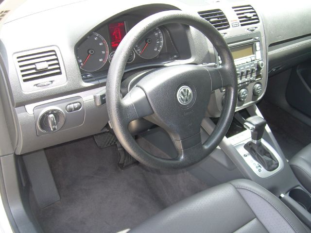 Volkswagen Jetta 2005 photo 27