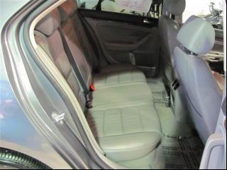 Volkswagen Jetta 2005 photo 2