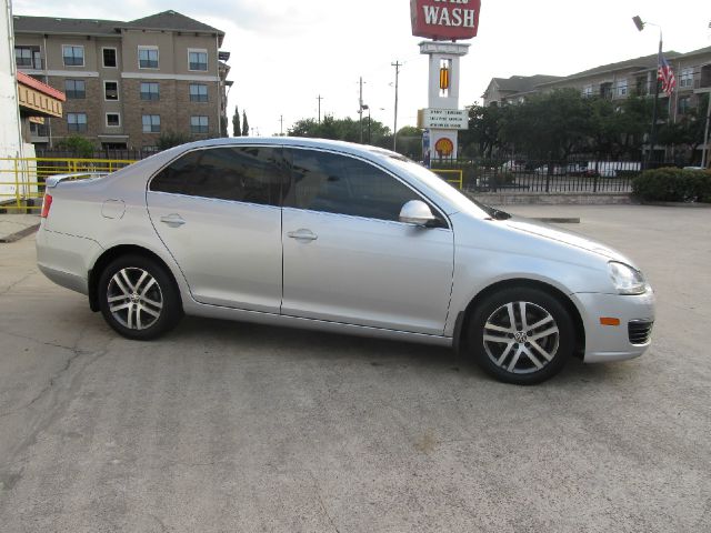 Volkswagen Jetta 2006 photo 1