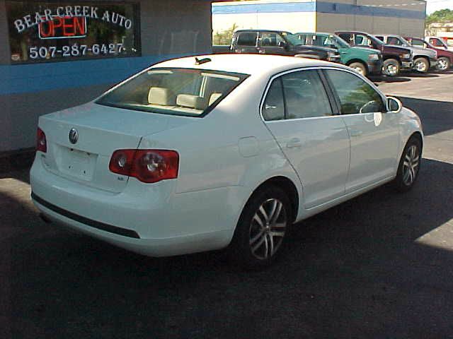 Volkswagen Jetta 2006 photo 3