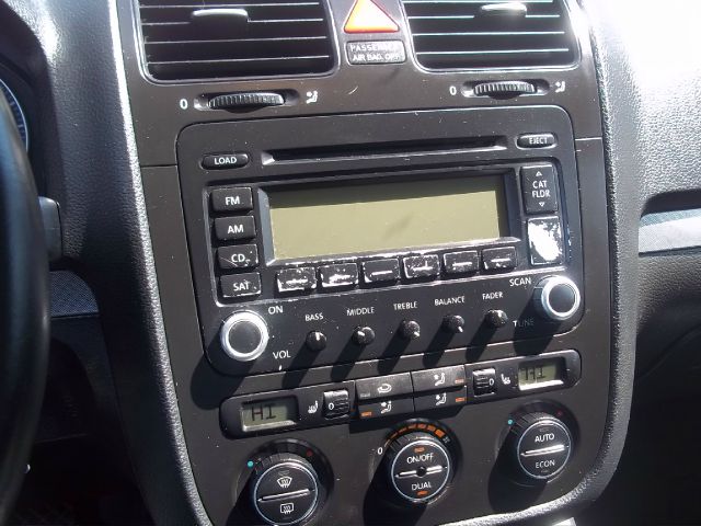 Volkswagen Jetta 2006 photo 3