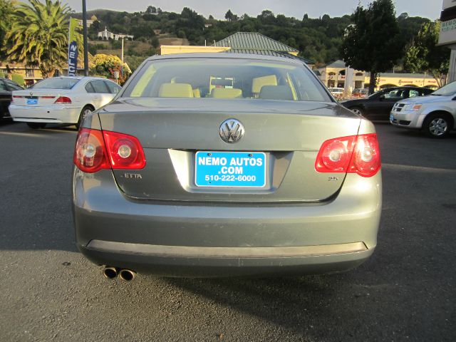 Volkswagen Jetta 2006 photo 1