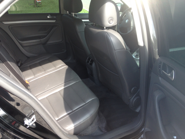 Volkswagen Jetta Journey X Sedan