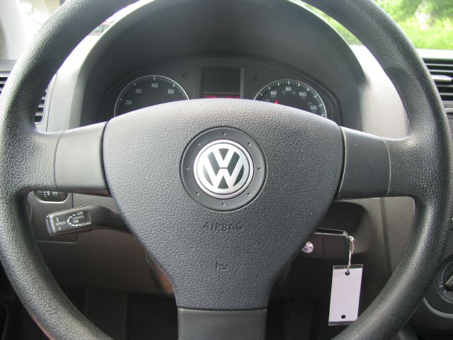 Volkswagen Jetta Limited Wagon Sedan