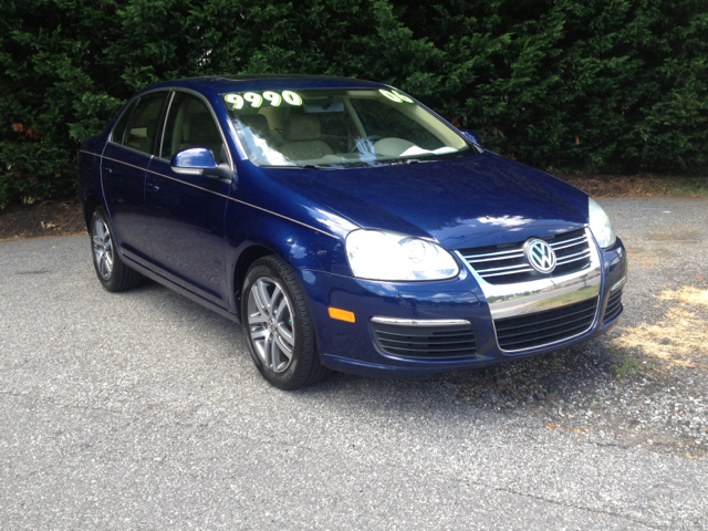 Volkswagen Jetta CD With MP3 Sedan