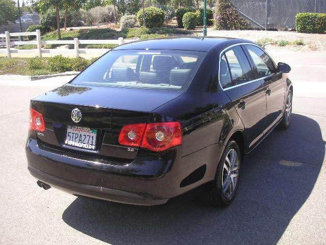 Volkswagen Jetta 2006 photo 3