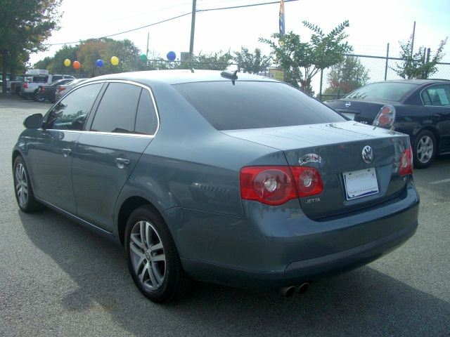 Volkswagen Jetta 2006 photo 16