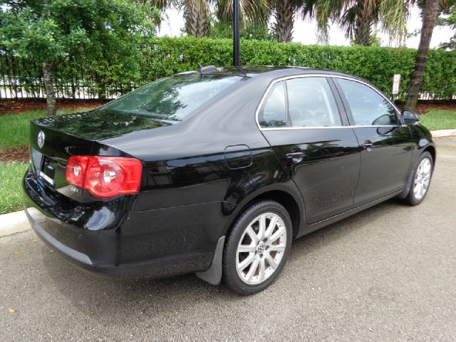 Volkswagen Jetta 2006 photo 2