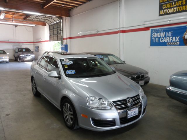 Volkswagen Jetta 2006 photo 4