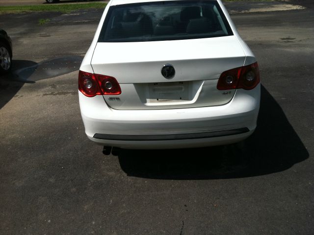 Volkswagen Jetta 2006 photo 2