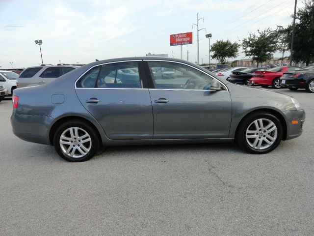 Volkswagen Jetta 2007 photo 2