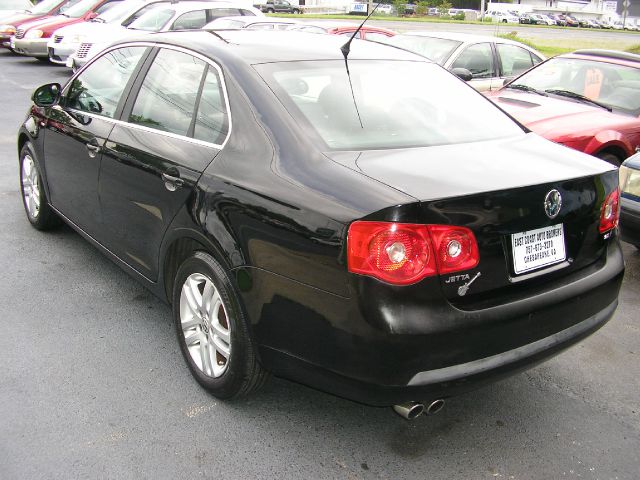 Volkswagen Jetta 2007 photo 4