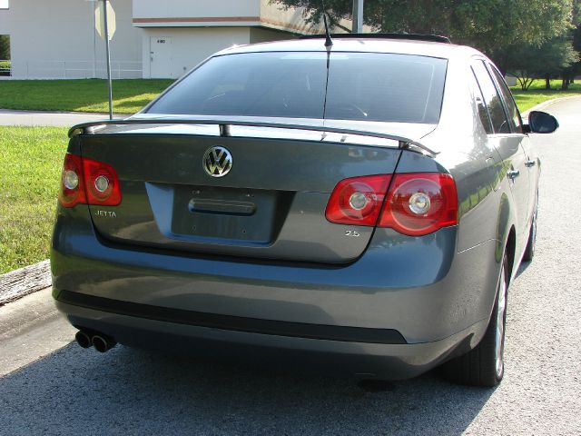 Volkswagen Jetta 2007 photo 23