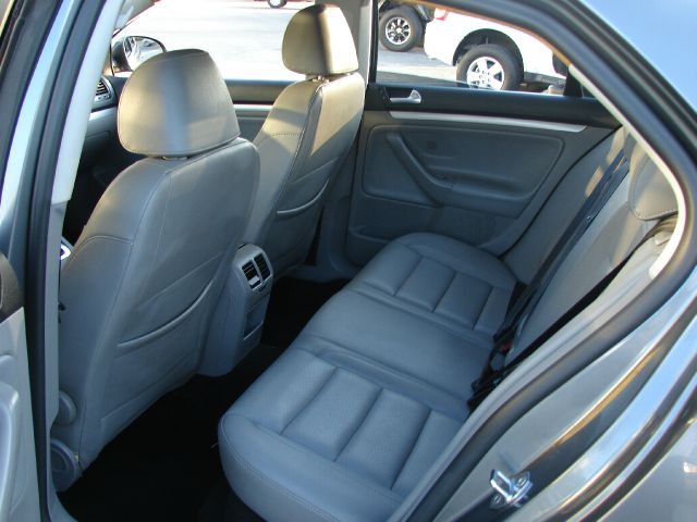 Volkswagen Jetta 2007 photo 37