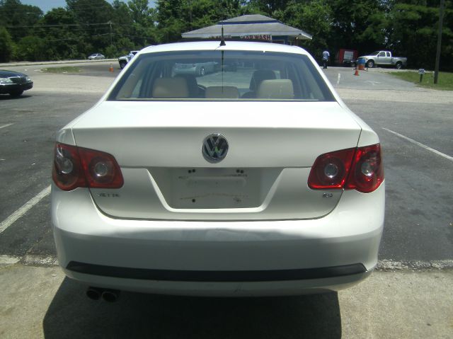 Volkswagen Jetta 2007 photo 21