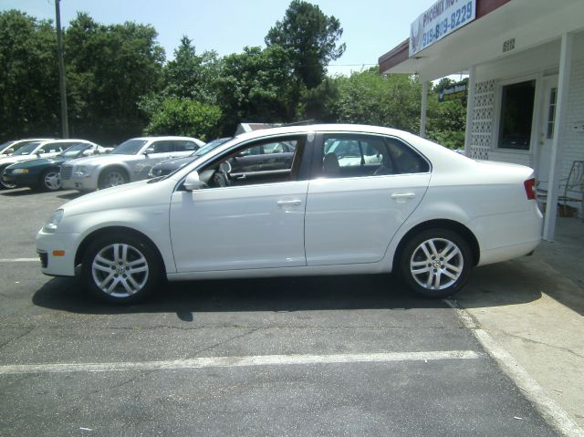 Volkswagen Jetta 2007 photo 23