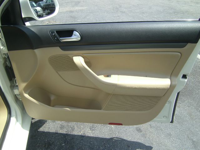 Volkswagen Jetta 2007 photo 3