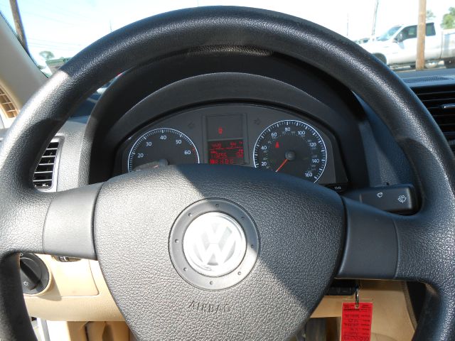 Volkswagen Jetta Supercharged Notchback Sedan