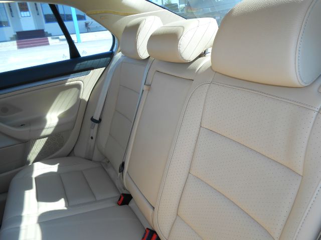 Volkswagen Jetta 2007 photo 16