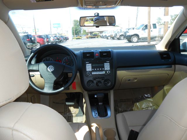 Volkswagen Jetta 2007 photo 20