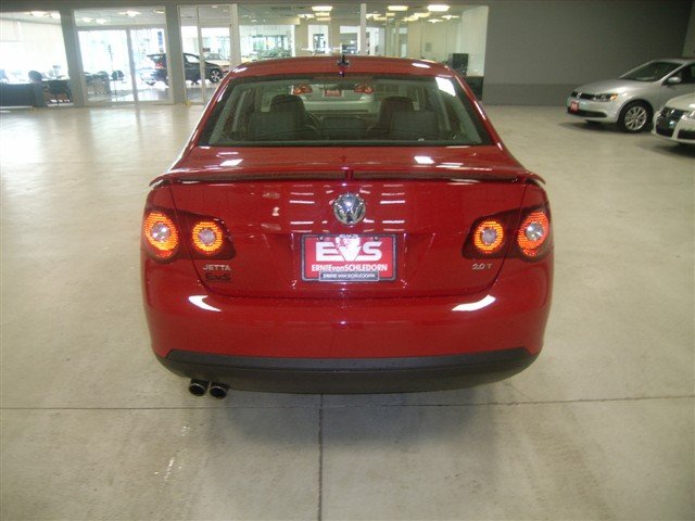 Volkswagen Jetta 2008 photo 3