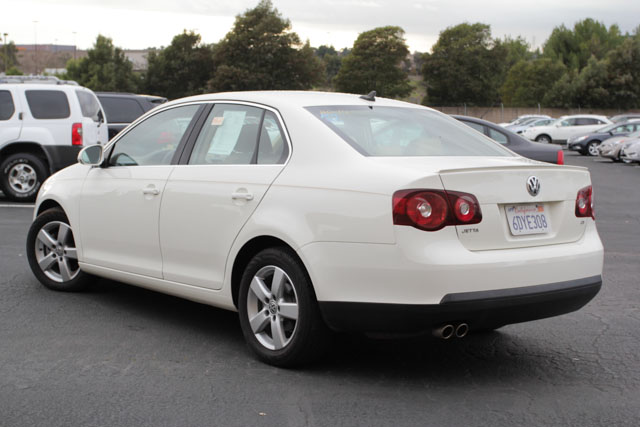 Volkswagen Jetta 2008 photo 2