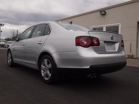 Volkswagen Jetta 2008 photo 2