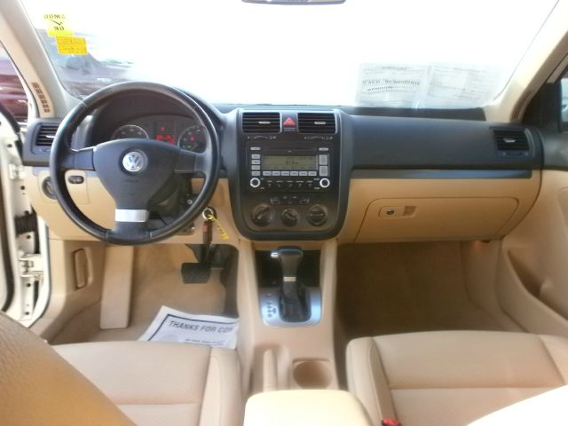 Volkswagen Jetta Supercharged Notchback Sedan