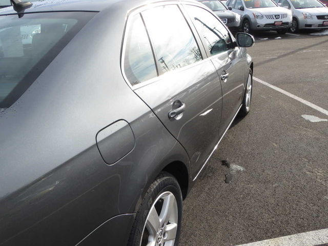 Volkswagen Jetta 2008 photo 4