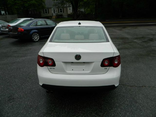 Volkswagen Jetta 2008 photo 11