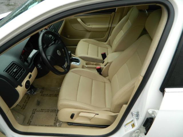 Volkswagen Jetta 2008 photo 14